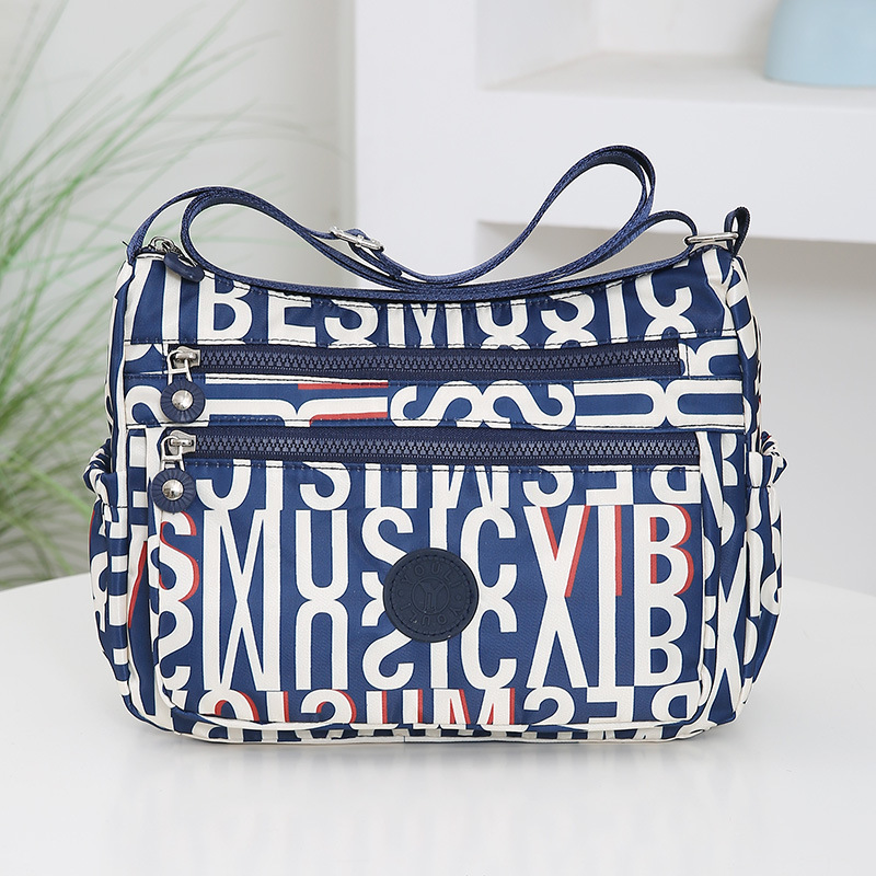 Thickened nylon fabric women's bag, large-capacity single-shoulder crossbody bag, middle-aged mother's bag, lightweight travel backpack undefined