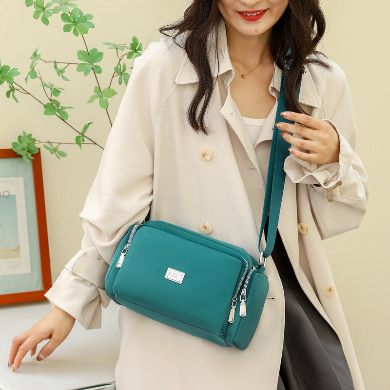 New casual, trendy and simple women's bag, Korean-style fashionable small square bag, single-shoulder crossbody bag, versatile and high-end quality bag for women undefined