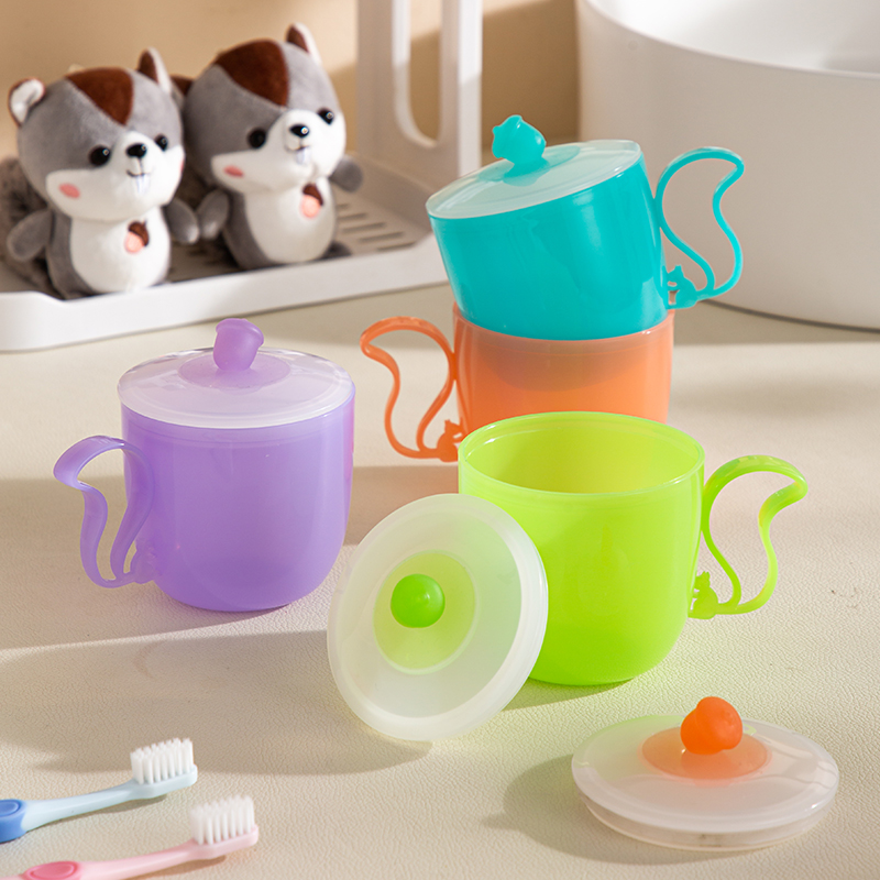 【CL】25Q4#6132 Dynamic Squirrel Children's Cup (320ml with Lid) Red + Green + Blue + Purple Mixed