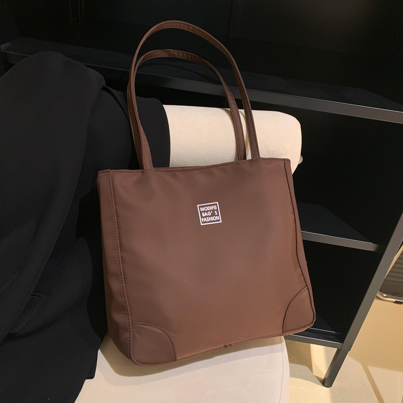 Bag Girl 2022 New large-capacity single-shoulder bag, fashionable and versatile nylon handbag, simple commuting tote bag undefined