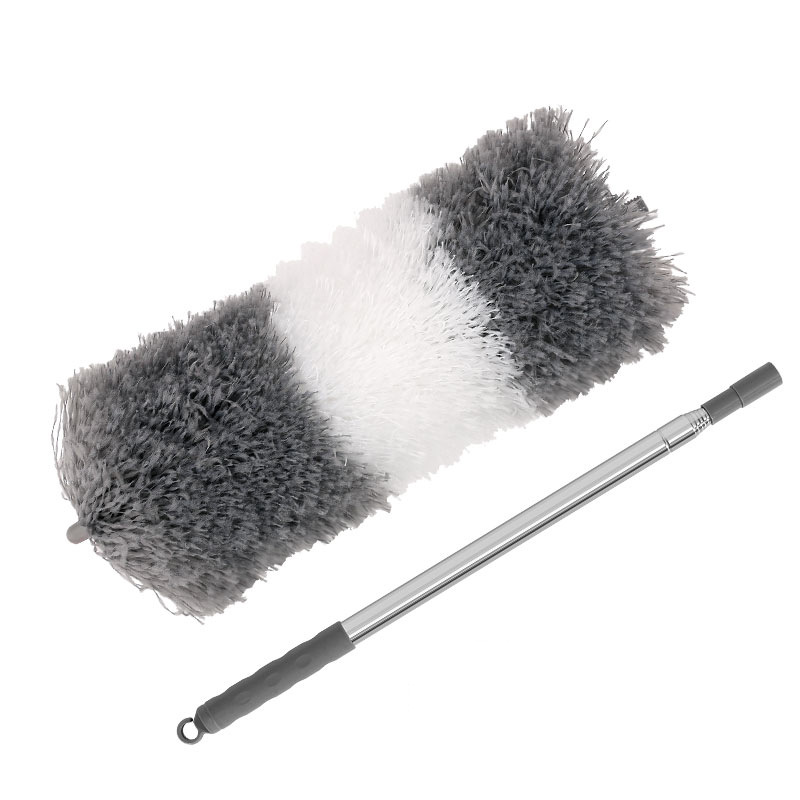 A chicken feather duster for household dust removal, cleaning the ceiling, electrostatic adsorption, and thorough cleaning. It is an extended and extendable dust removal duster Item Picture