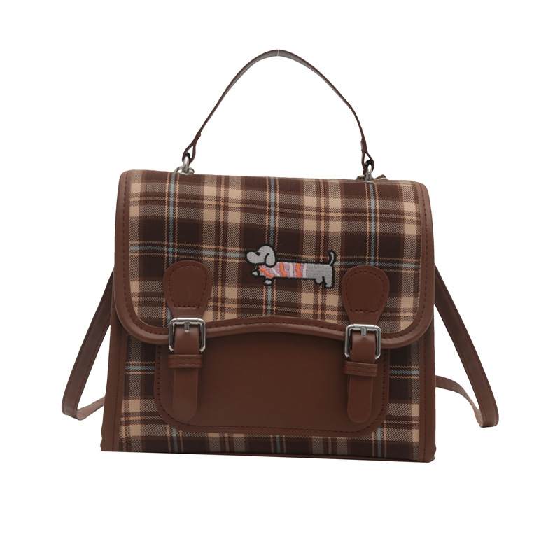 Korean Instagram girls' bag 2024 new autumn retro checkered backpack, niche quality commuter crossbody bag undefined