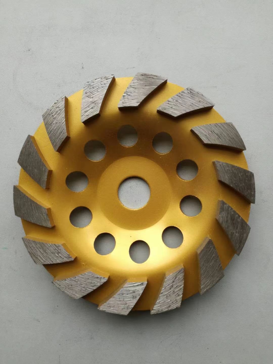 Diamond thickened bowl grinding disc, diamond bowl grinding disc, grinding disc, marble cement concrete grinding wheel, marble disc undefined
