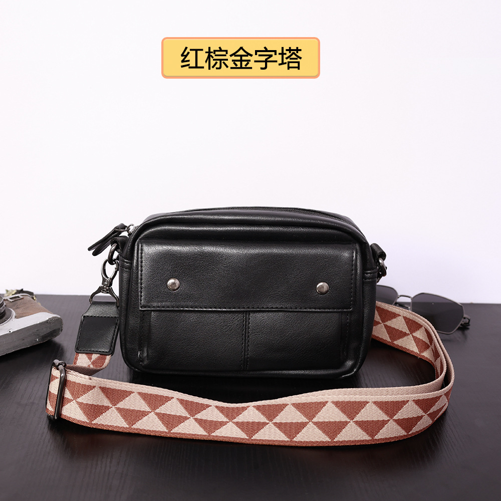 2024 New men's single-shoulder bag, a trendy leather sporty casual crossbody bag, a batch of Korean-style small crossbody bags for young people undefined