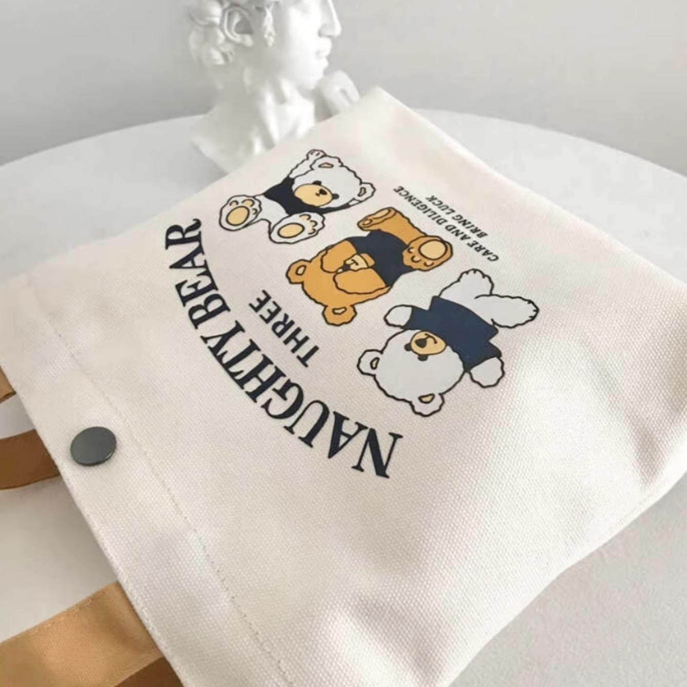 New bear canvas bag for female students, portable for work, small size, hand-held bento bag, handbag, canvas bag, gift bag Application Scenario