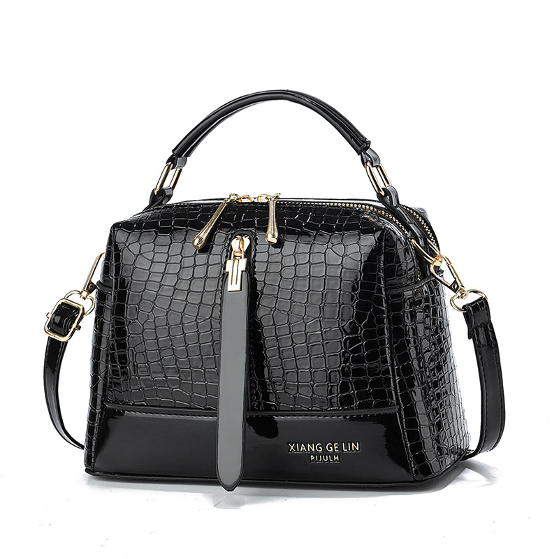 A must-have fashion crossbody bag for women, a versatile summer bag for 2025, a new bestseller from an export manufacturer, a hand-held women's single-shoulder bag Item Picture