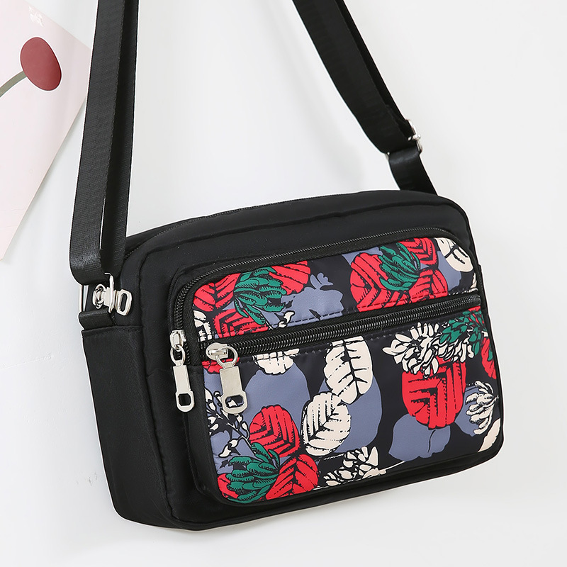 Best-selling printed fabric bags, women's bags, casual and versatile crossbody bags, large-capacity and durable mom bags, stall bags wholesale undefined