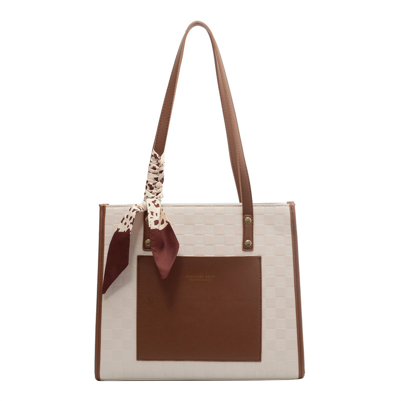 The 2023 new popular tote bag for women, a large-capacity commuting bag for work, and a high-quality single-shoulder bag Item Picture