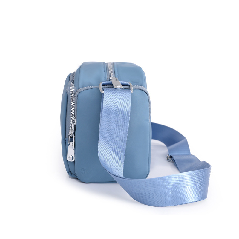 New casual, trendy and simple women's bag, Korean-style fashionable small square bag, single-shoulder crossbody bag, versatile and high-end quality bag for women Application Scenario