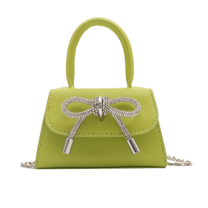 Candy-colored bow girls are trendy and stylish. This year, patent leather shiny chain personalized crossbody single-shoulder small square bags are in vogue undefined