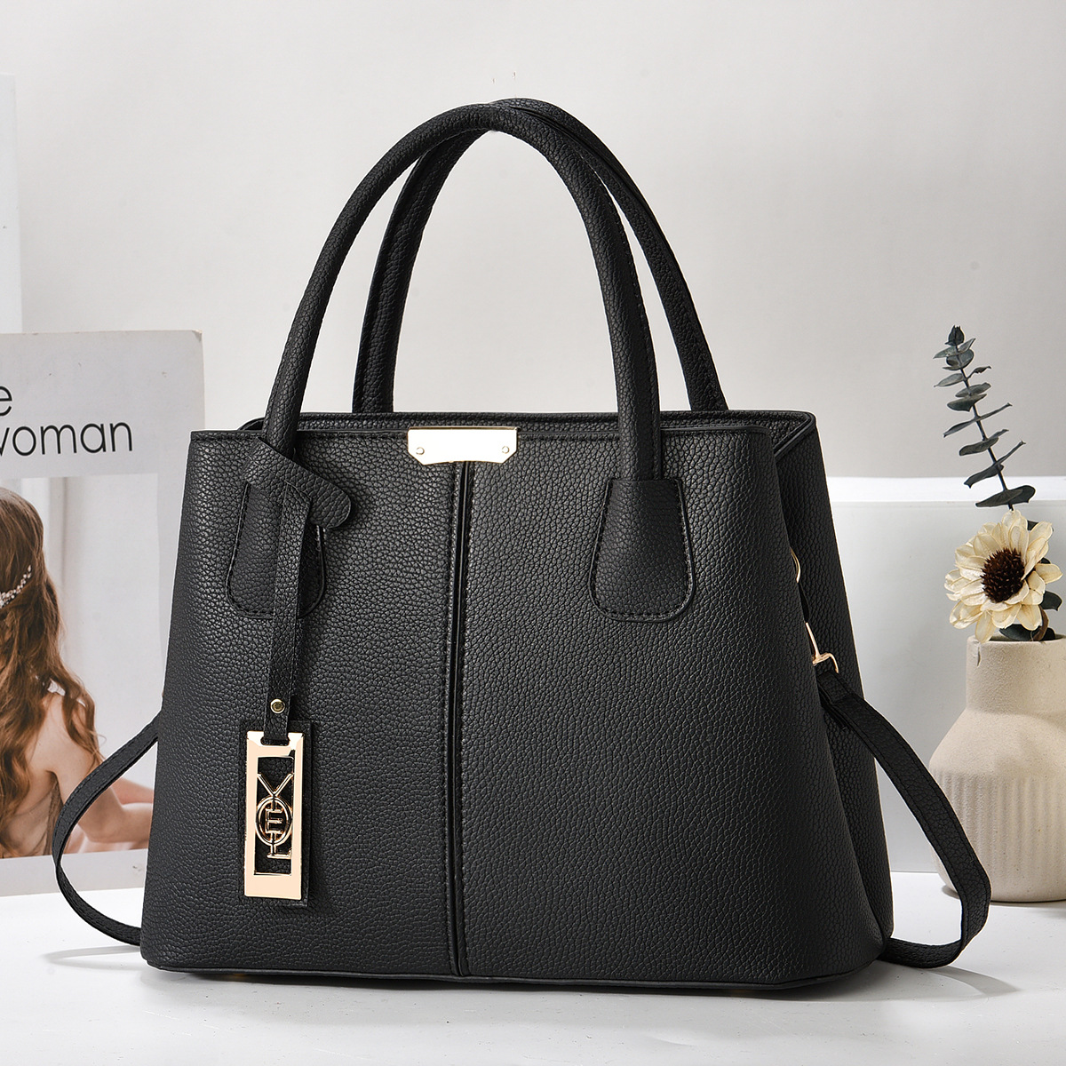 New hand-held women's versatile summer large bag, single-shoulder women's fashionable crossbody bag, bestseller, foreign trade 2025 manufacturer's bestseller Specification image