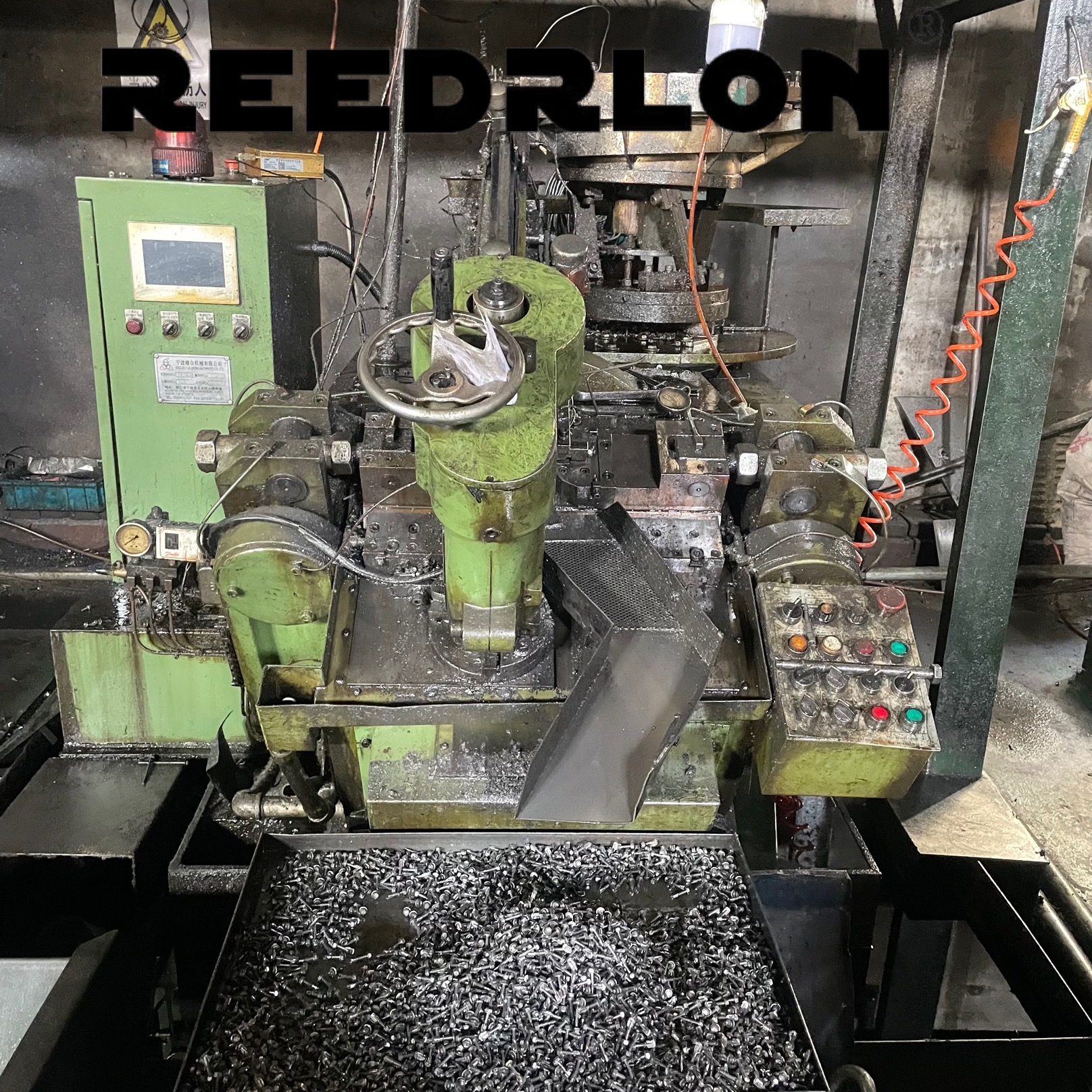 Шестигранник с прокладкой/HEXAGONAL DRILLING SCREW pic 10