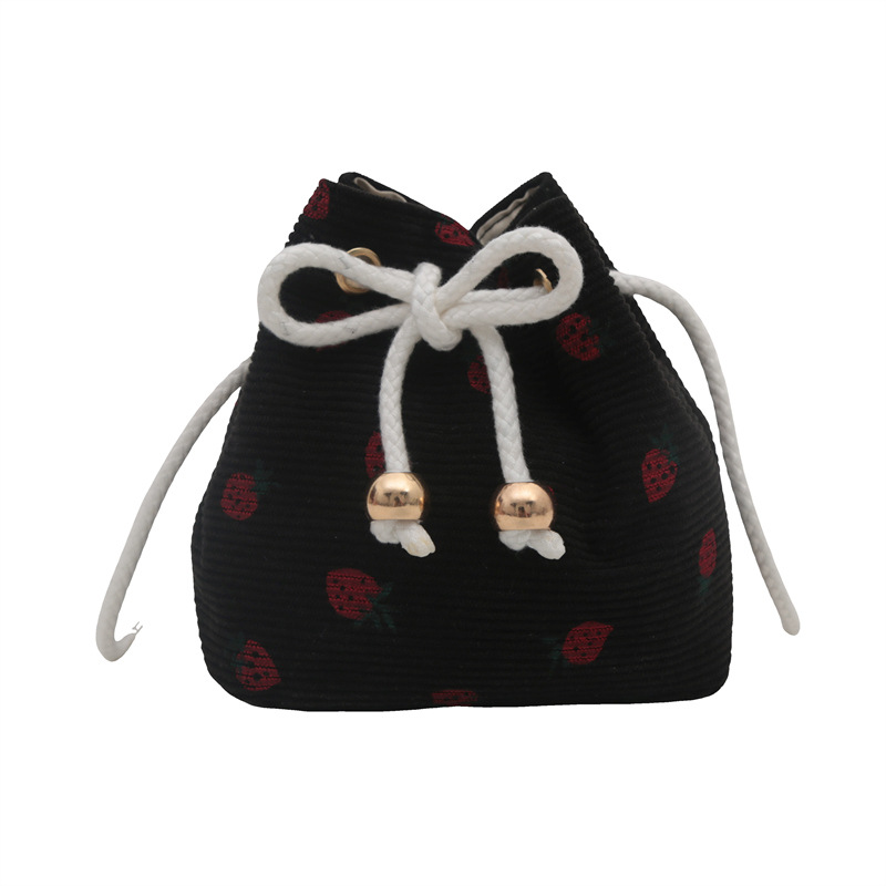 2024 Casual and simple bucket bag, fashionable and stylish, retro and trendy commuting bag, new single-shoulder bag for women in autumn and winter undefined