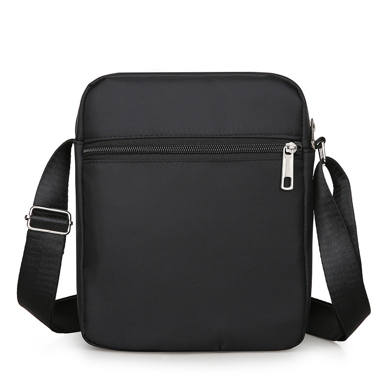Wholesale casual multi-layer waterproof single-shoulder bags, crossbody large-capacity nylon bags for men and women, business bags for receiving wallets, crossbody Application Scenario