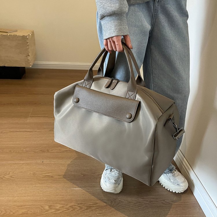 Korean-style crossbody fitness bag, water-resistant Oxford fabric luggage bag, lightweight short-distance business travel bag for women details Picture