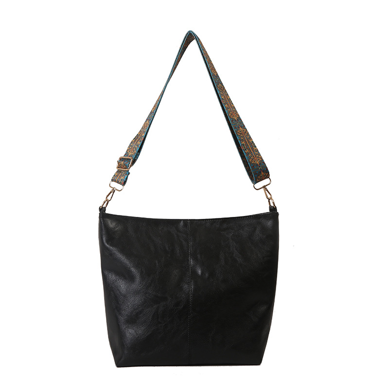 2023 New commuter bag for Women: Large-capacity, fashionable Spring/summer single-shoulder crossbody bag with soft leather texture and a high-end feel undefined