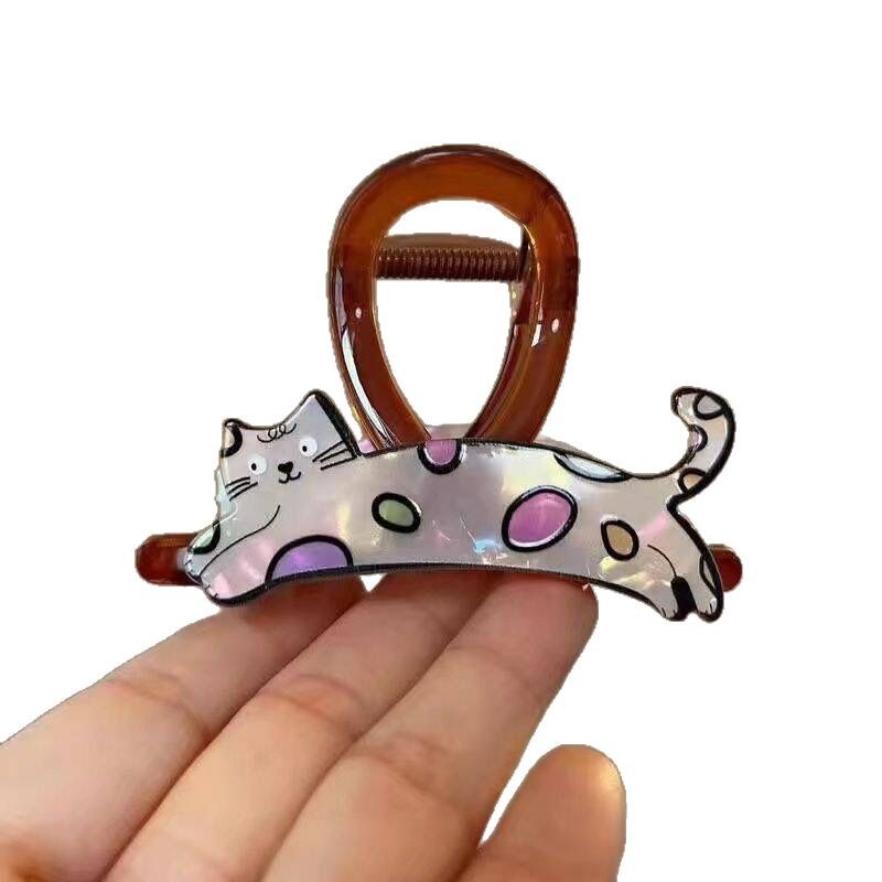 Cute puppy and cat grappling clips, medium-sized hair clips, cute female shark clips at the back of the head, 2025 new animal hair clips for summer Item Picture