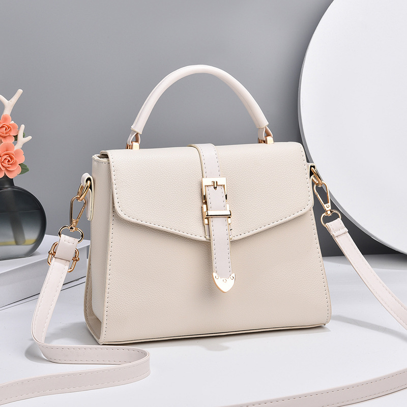 This year, women's small bags are in vogue. The 2025 new, fashionable and versatile single-shoulder crossbody bag is a bestseller Specification image