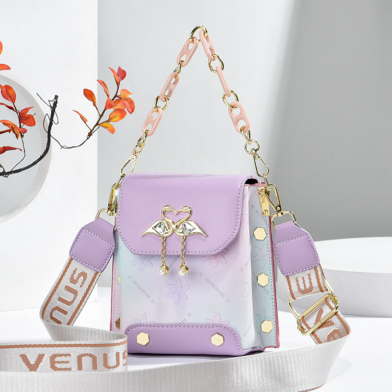 Korean style simple small square bag, fashionable and versatile single-shoulder crossbody bag, trendy manufacturer, mini mobile phone bag, new summer bag for women undefined