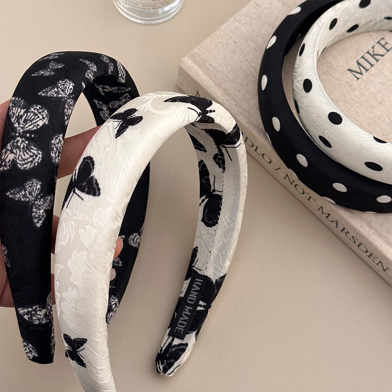High skull top printed sponge hairband for women's autumn and winter, wide edge headband 2024 new style, versatile for going out hairpin
