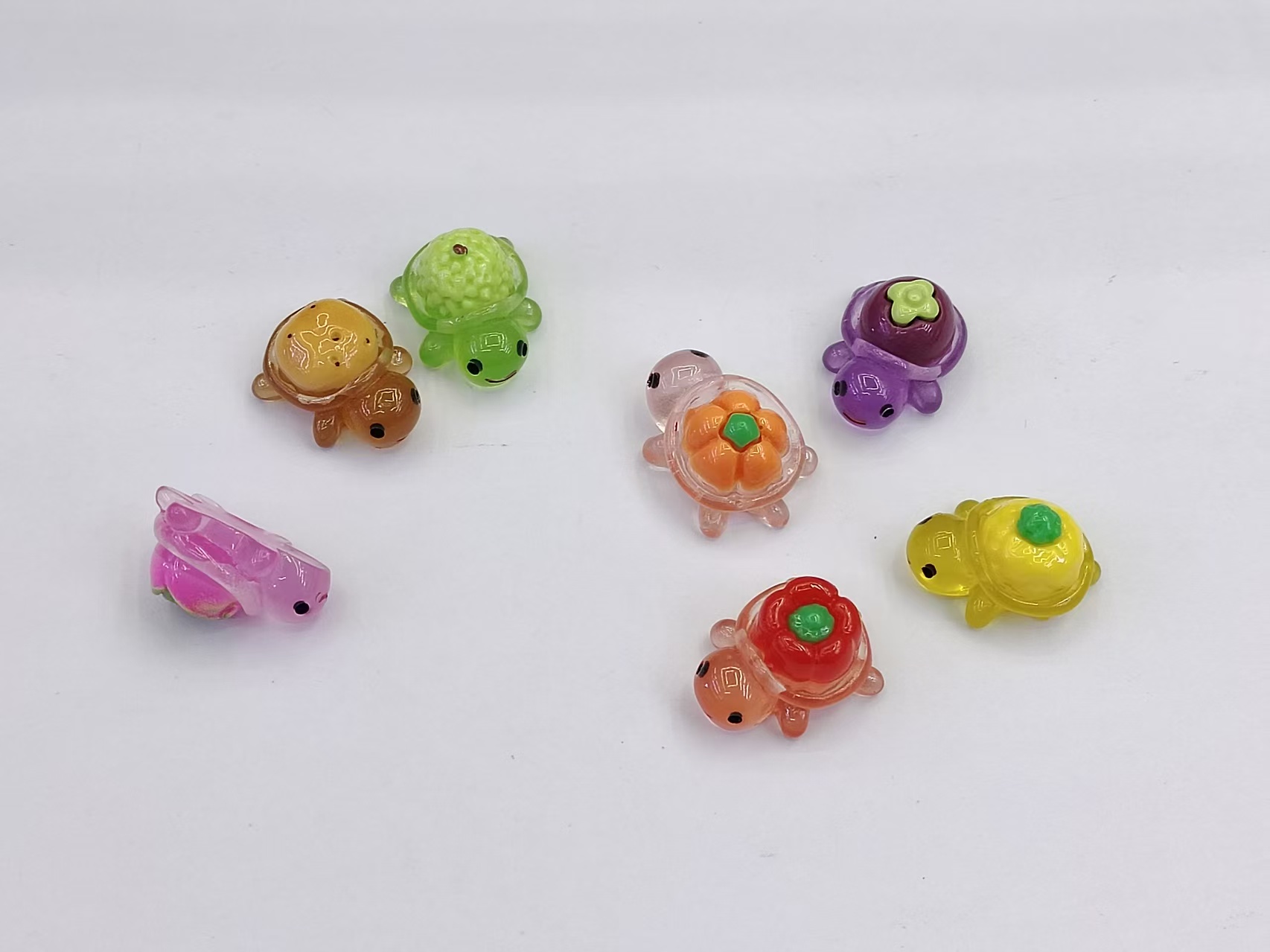 2.5cm Mini three-dimensional vegetable flower Little Turtle series resin luminous creative Toy Food Play Resin diy details Picture
