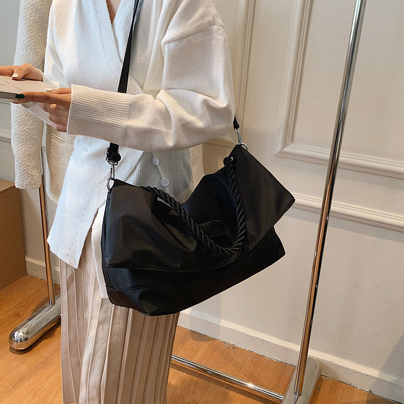 Korean ins fashion nylon single-shoulder bag for women with large capacity 2022 autumn/winter new style hand-held tote bag crossbody bag undefined