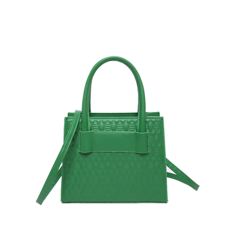 Korean style fashionable handbag for women 2024 autumn new versatile embossed single-shoulder bag, elegant commuting crossbody bag undefined
