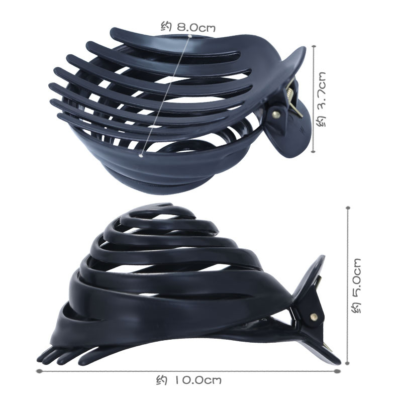 Henan Xuchang flower bud wig claw clip, large and small hair bud single side horizontal clip, PP material nine-flower hair claw accessory Application Scenario