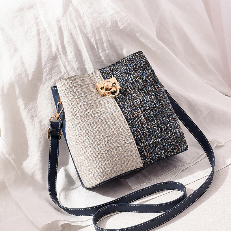 2025 Bucket Bag, a versatile summer new model, phone bag, large capacity, fashionable single-shoulder crossbody bag for women, Korean version from the manufacturer undefined