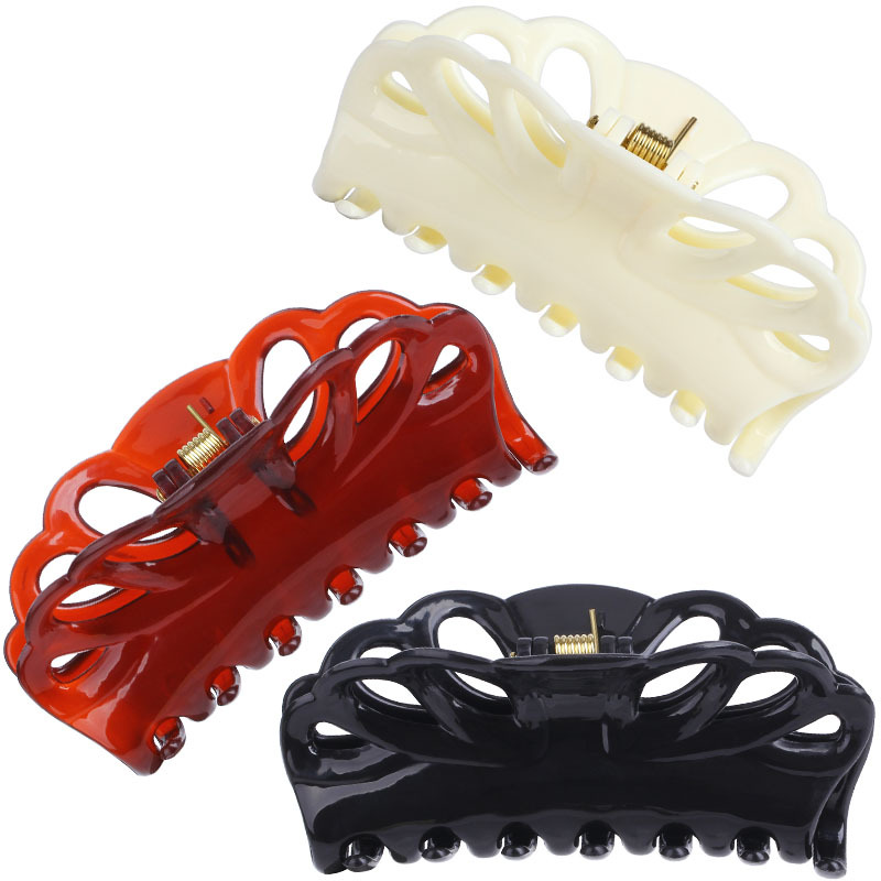 Xuchang tiger-mouth wig clamps, large, medium and small ponytail false hair clamps, fluffy small claw clamps, European and American chemical fiber high ponytail clamps Application Scenario