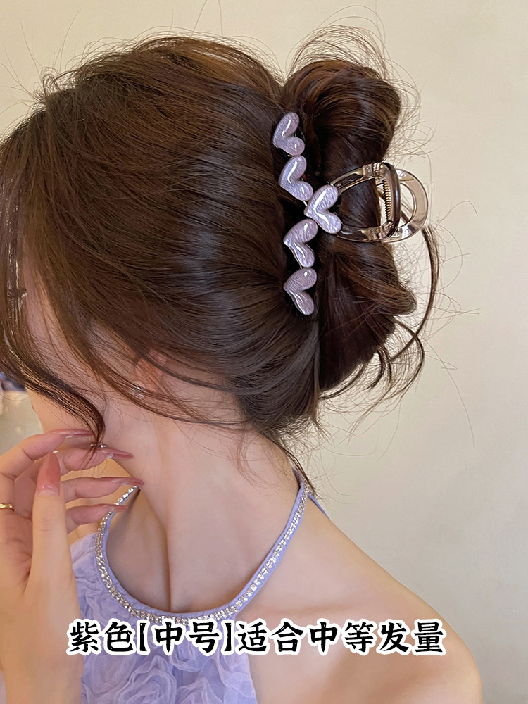 Fresh Korean-style heart-shaped hairpin for women 2026 new style, high-end and simple hairpin, high-end and elegant shark clip at the back of the head undefined