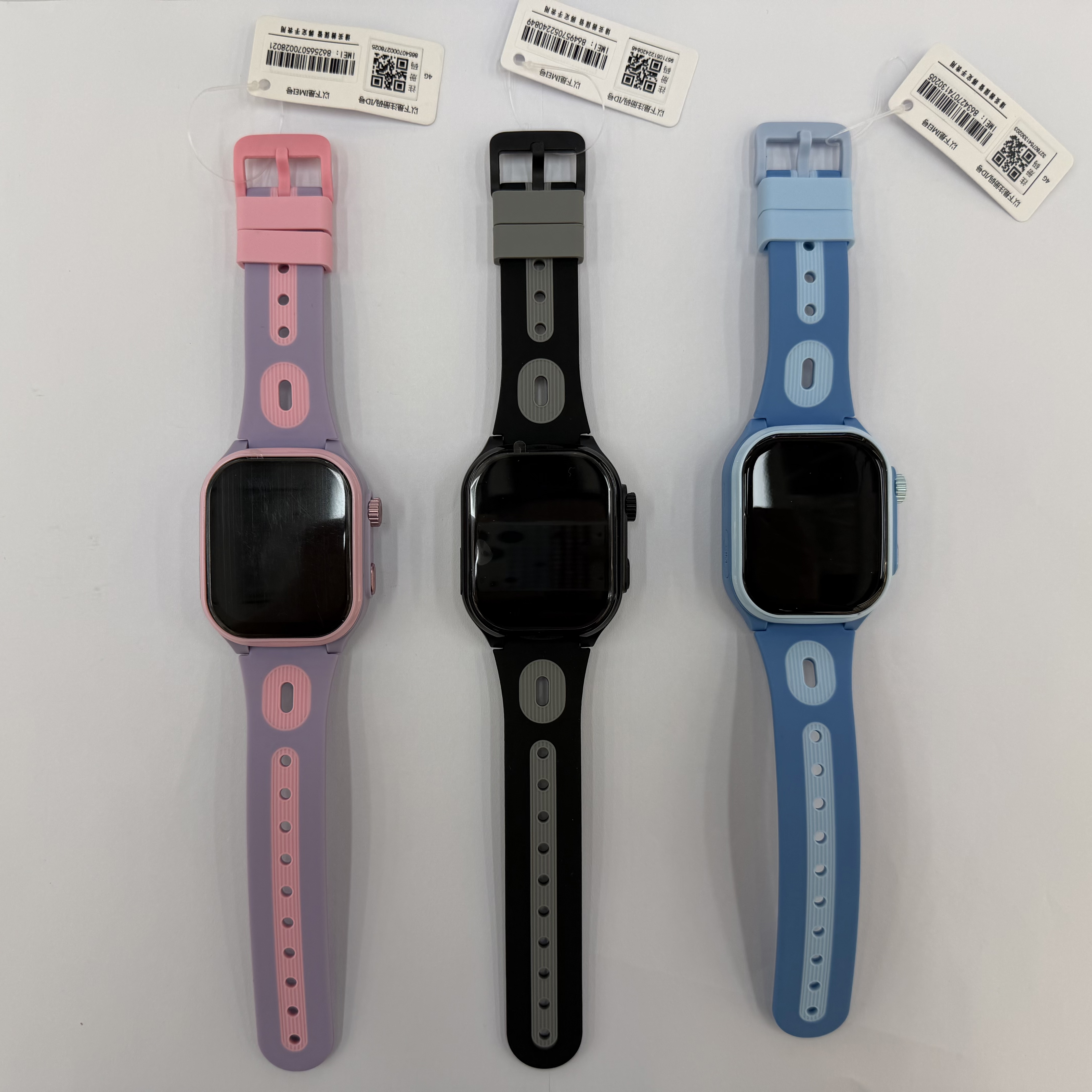 The AK82 supports independent SIM card calls in both Chinese and English. It can take photos and record videos, log in to wechat to send messages and make video calls. It is a 5G card-inserting smartwatch suitable for children. It is a smart card-inserting phone watch Application Scenario