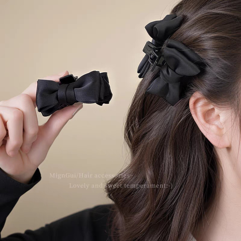 Elf ear bow, small claw clip, fluffy girl's face, small broken bangs clip, sweet princess head, half tied hair clip details Picture