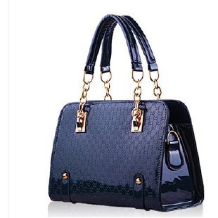 Wholesale of 2023 new fashionable women's bags, European and American style set bags, single-shoulder set bags, embossed handbags undefined