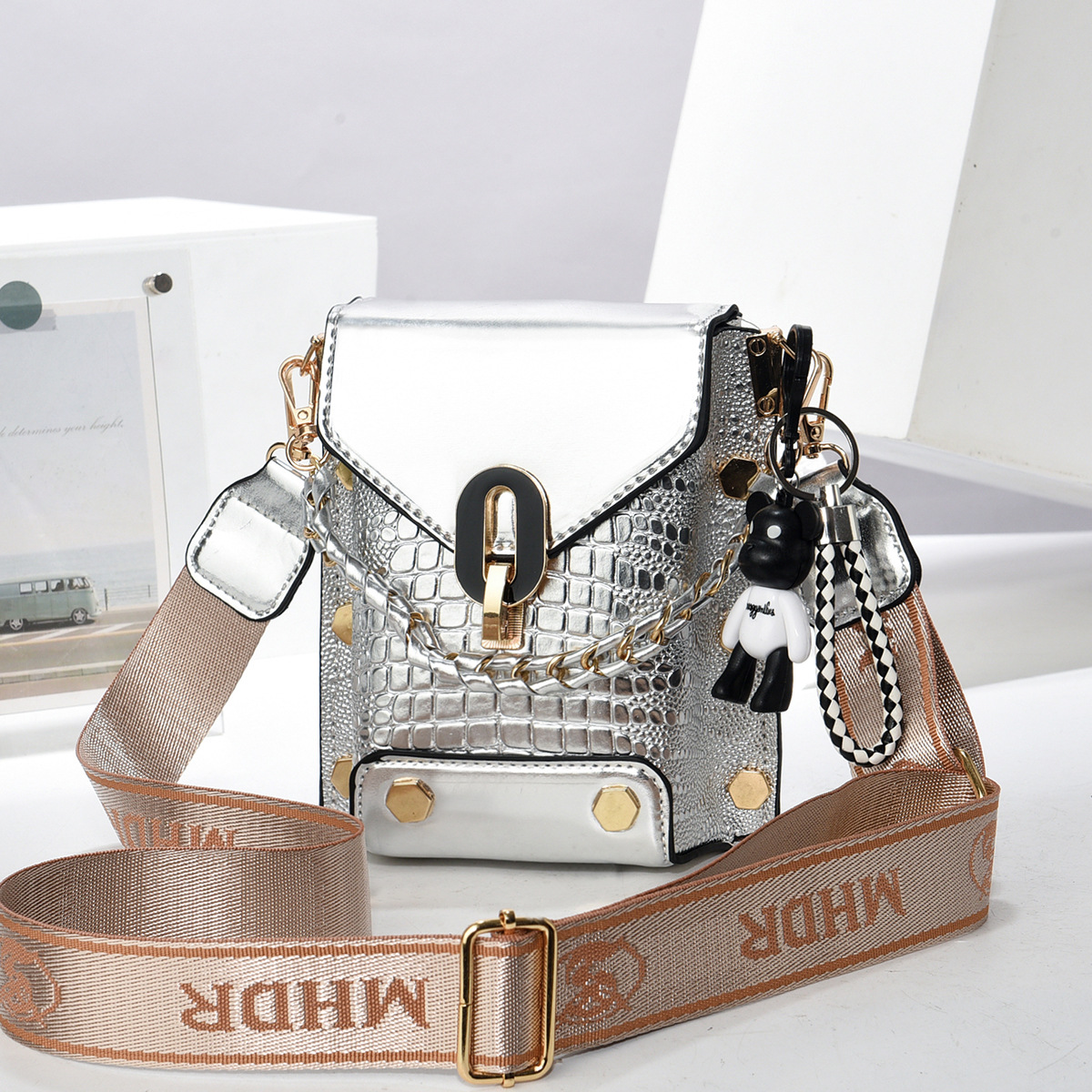 Bestseller 2025 New style versatile and fashionable Spring and Summer stylish Mom bag, trendy manufacturer direct mail single-shoulder crossbody women's bag undefined