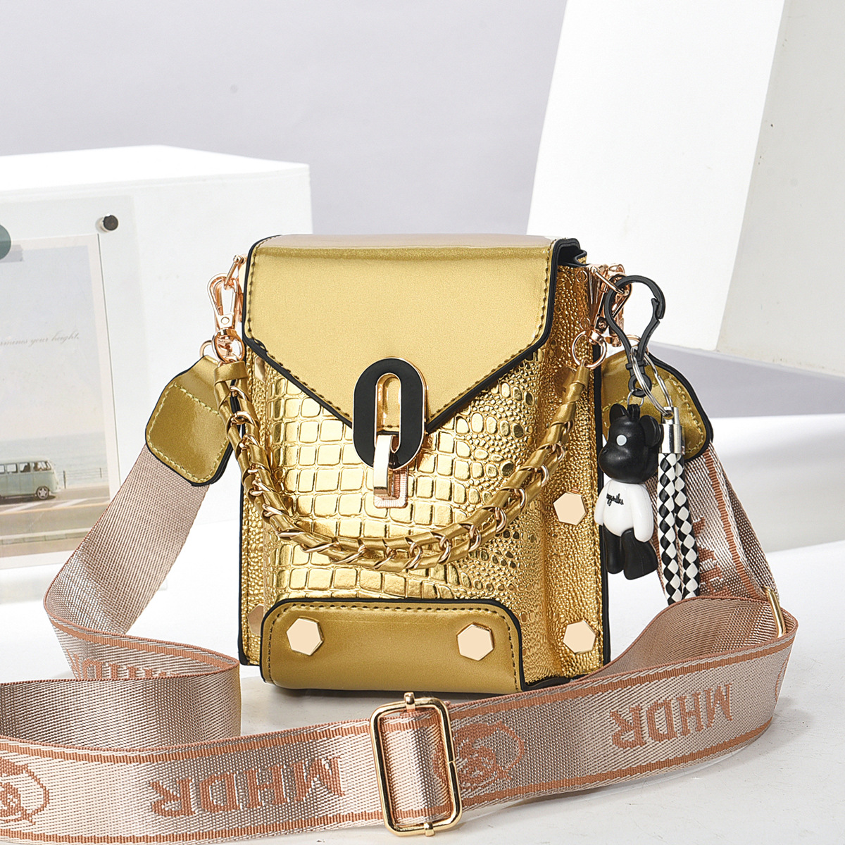 Bestseller 2025 New style versatile and fashionable Spring and Summer stylish Mom bag, trendy manufacturer direct mail single-shoulder crossbody women's bag undefined