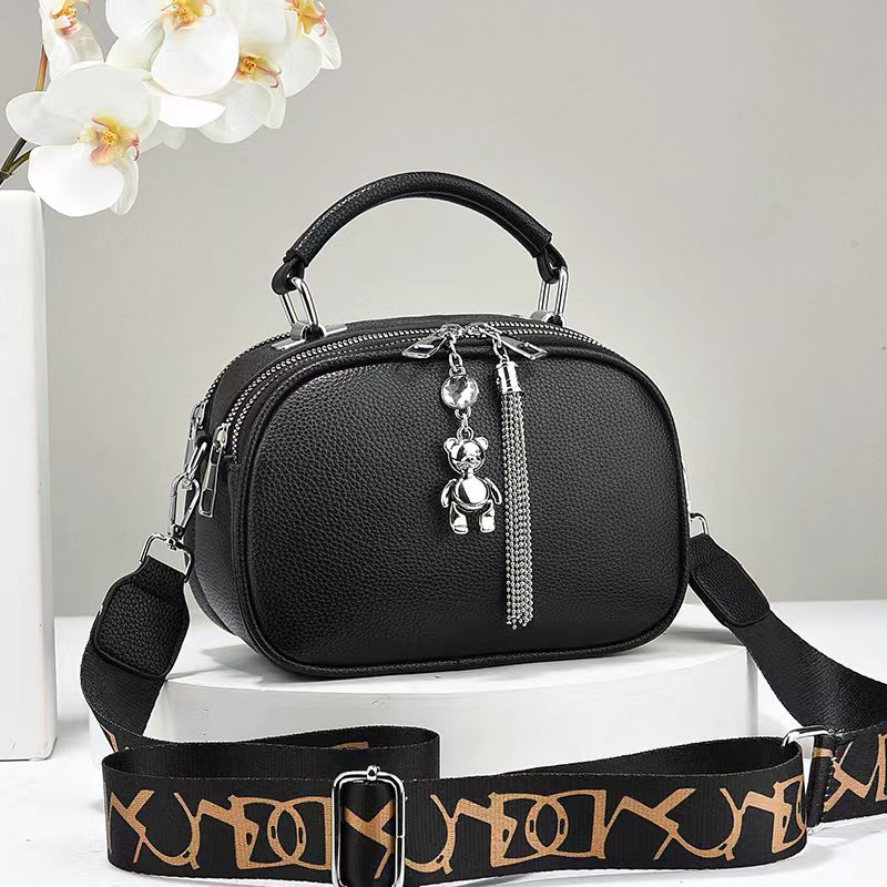 Manufacturer's export single-shoulder women 2025 Versatile summer bag for ladies, fashionable crossbody bag, bestseller, new handbag