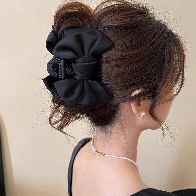 Bow clip women's high-end style 2025 new autumn and winter shark clip large hair volume, back of the head hair clip headwear details Picture