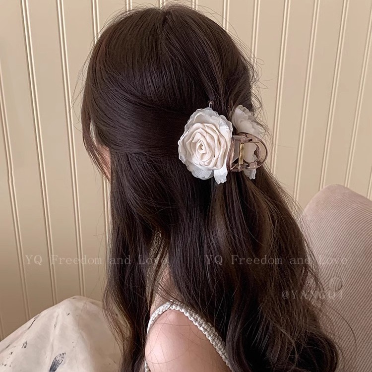 New Chinese-style dried rose hair clip for women with a high-end feel 2025 new flower semi-tied hair clip for the back of the head details Picture