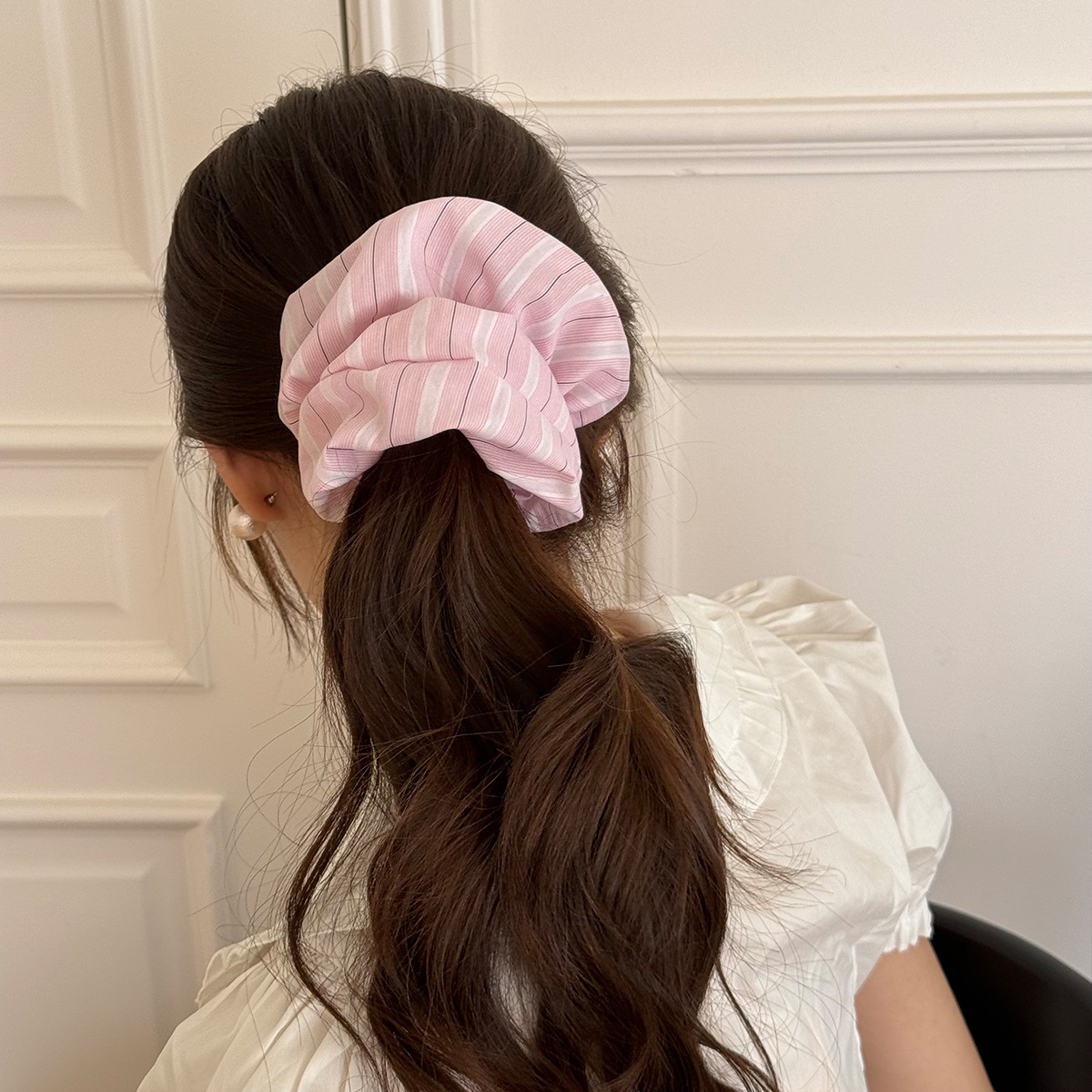 New cute and high-end large intestine hair band, Korean striped puffy hair band, no damage to hair, large intestine hair band for women Specification image