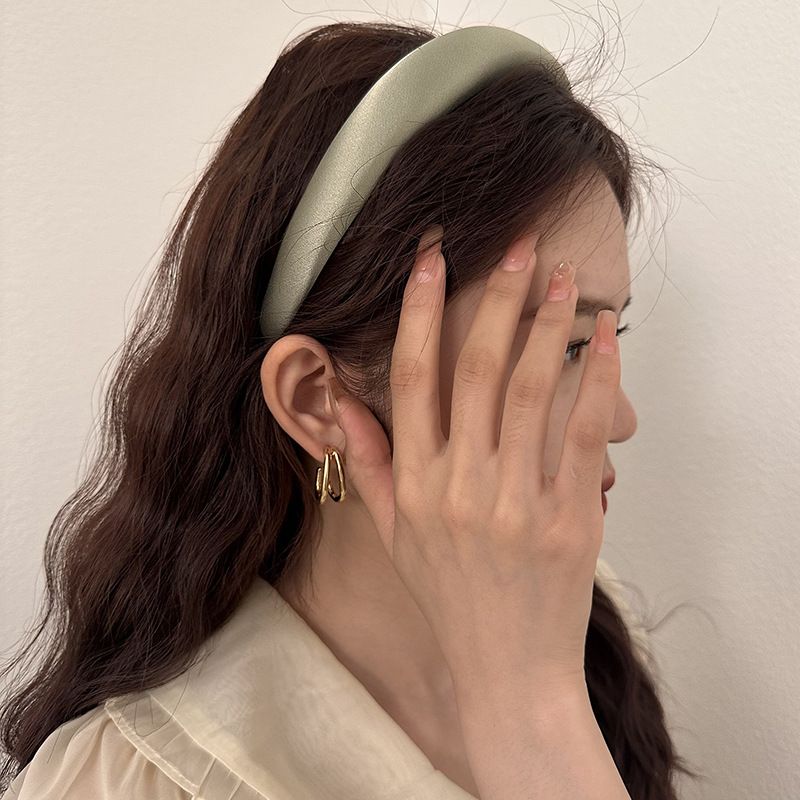 刘亦菲同款发卡头饰发箍女高颅顶法式高级感缎面洗脸头箍2023新款 Application Scenario