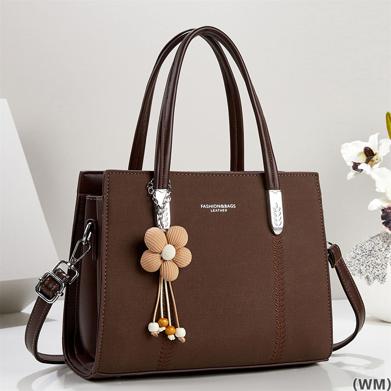 Blue leather bag set, document bag, shoulder bag, handbag, handle, pearl outer wrap Application Scenario