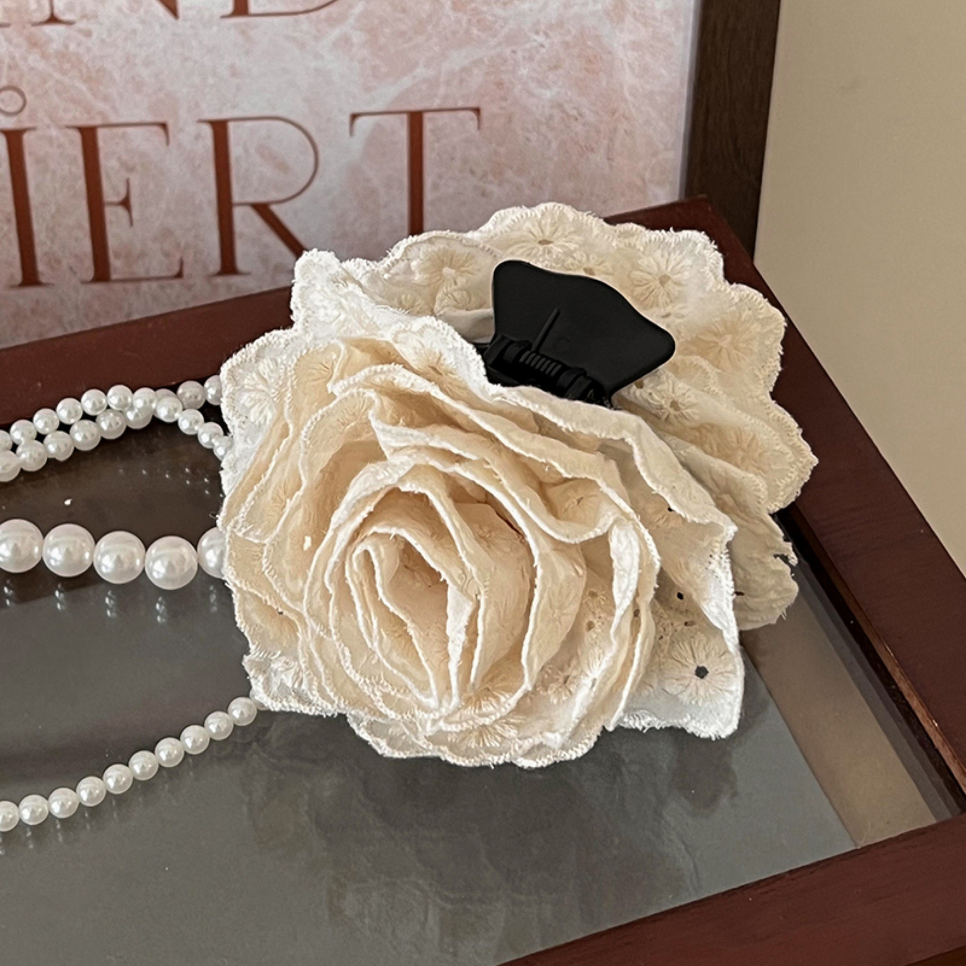 2024 New retro big red flower grab clip, large shark clip headpiece, rose hairpin, women's back of the head hairpin undefined