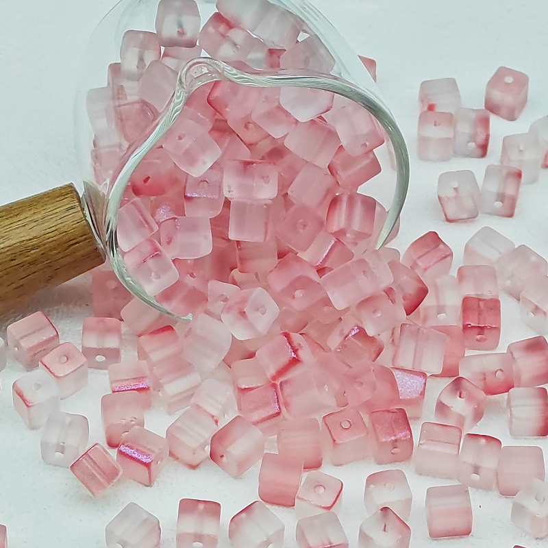 Factory wholesale of 7mm square crystal loose beads of frosted glass sugar for diy handcrafted beaded bracelet materials undefined