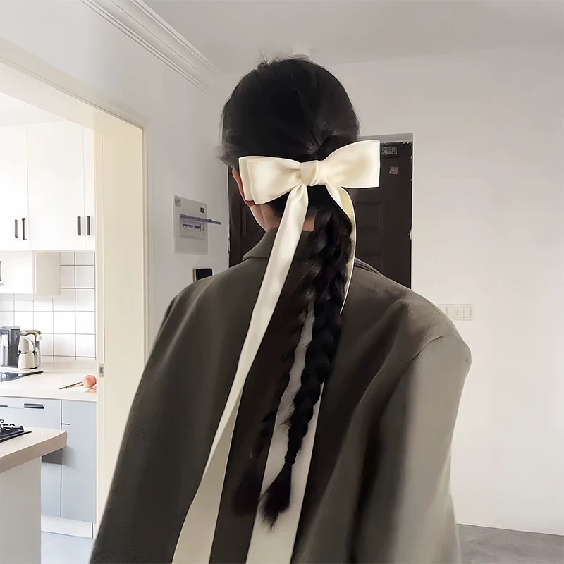 法式甜美奶白色大号蝴蝶结头饰发夹女2025新款后脑勺飘带丝带发饰