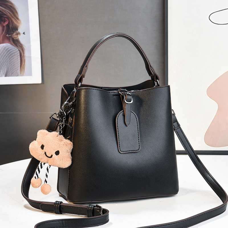 New small bags for women, summer bags for women, manufacturer of foreign trade, fashionable and versatile, trendy single-shoulder crossbody mesh Item Picture