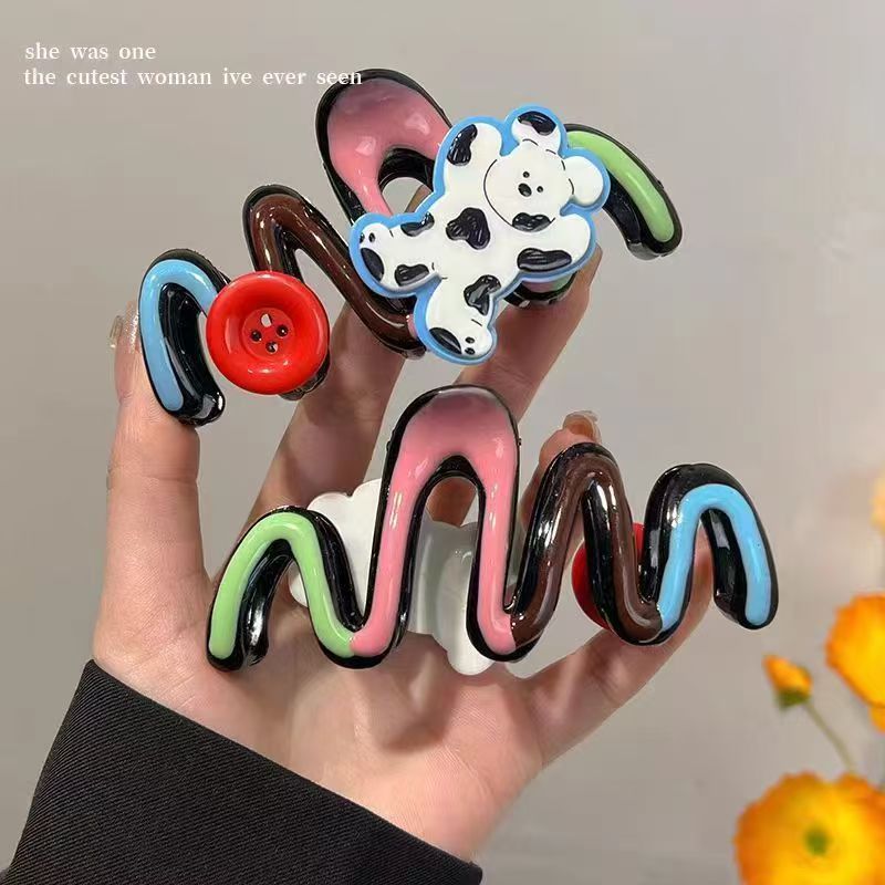 Cute black and white dog button gripper, gradient contrasting color wave shark clip, back head plate hair clip, thick hair clip details Picture