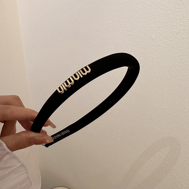 Black satin hairpin headband for women 2023 new style for washing face and pressing hair. Versatile and high-end headwear for going out undefined