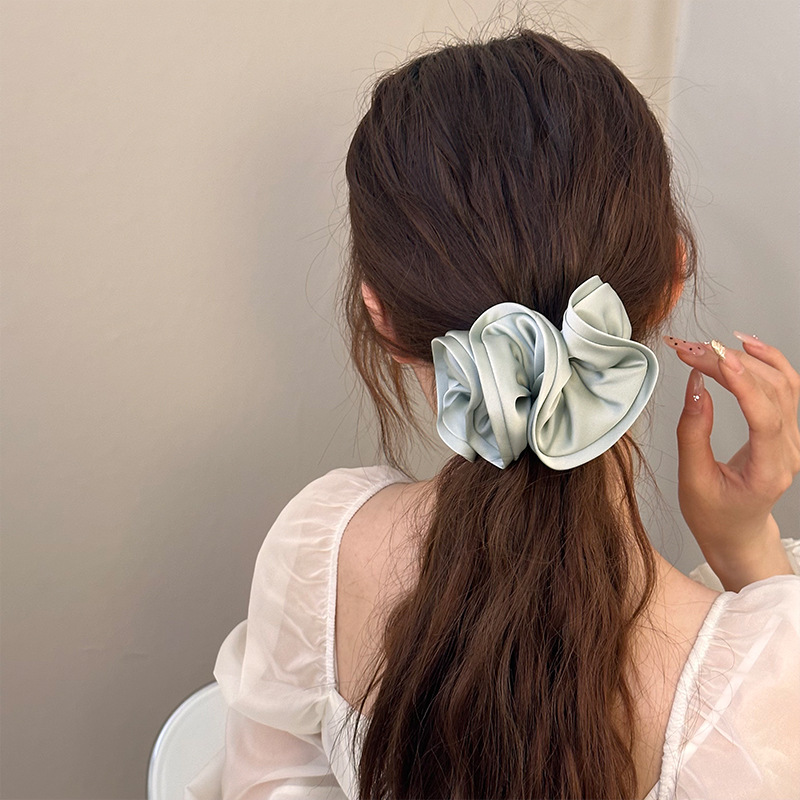 Big news! French high-end style large intestine hair tie ins, huge black fungus edge flower bud satin large intestine hair tie, elegant hair tie details Picture