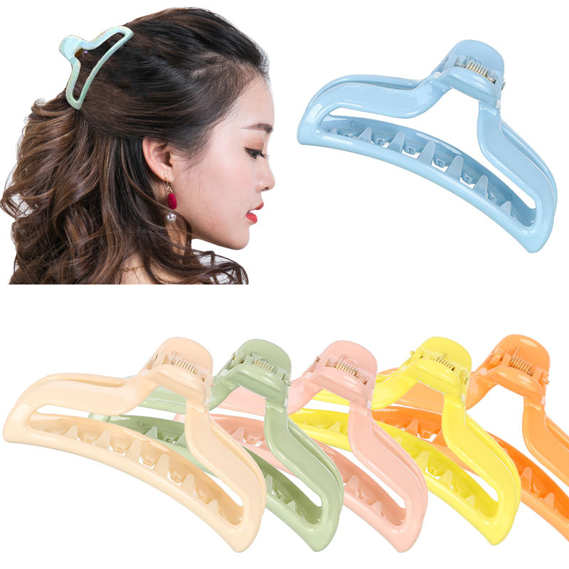 Hair clips for the back of the head, large bath clips, ponytail clips, children's headwear, medium-sized large hair clips for women, wholesale Application Scenario